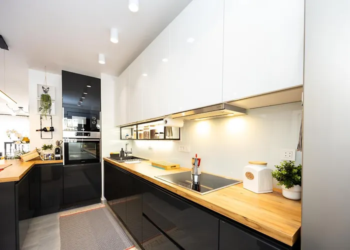 Apartment Sweet Cherry *